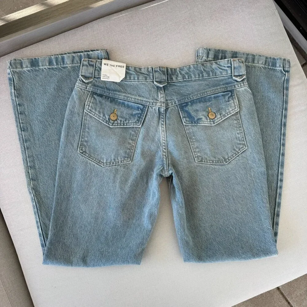 NWT Free People We The Free Flora Low-Rise Bootcut Jeans Kismet Blue 26
